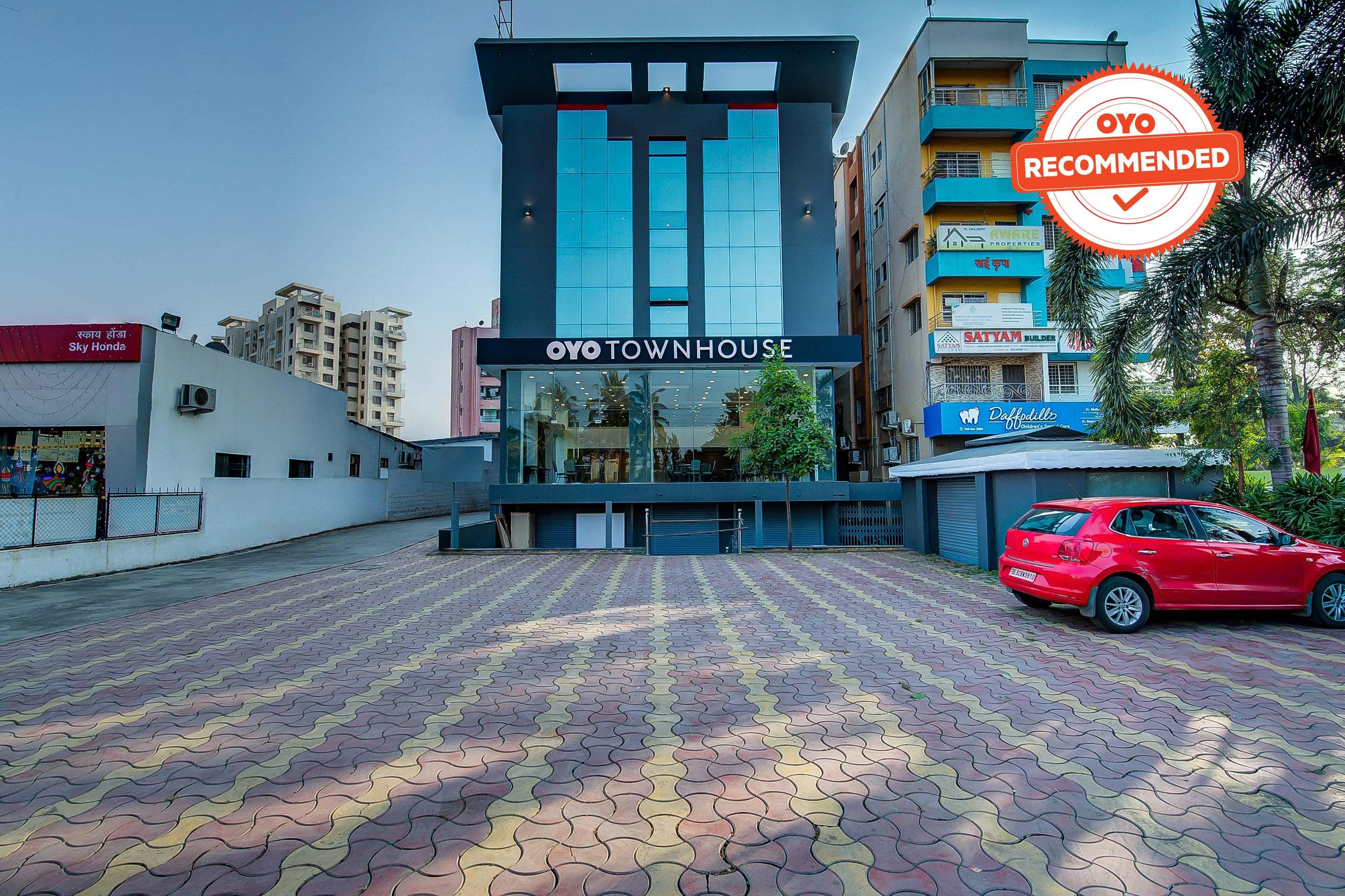 Hotel Oyo Townhouse 048 Hadapsar Phursungi Exterior foto